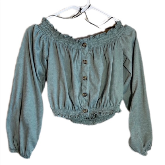 Divided by H&M off shoulder long sleeve crop top - Picture 3 of 8